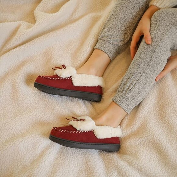 Women's Trapper  Memory Foam Slippers - Picture 4 of 7